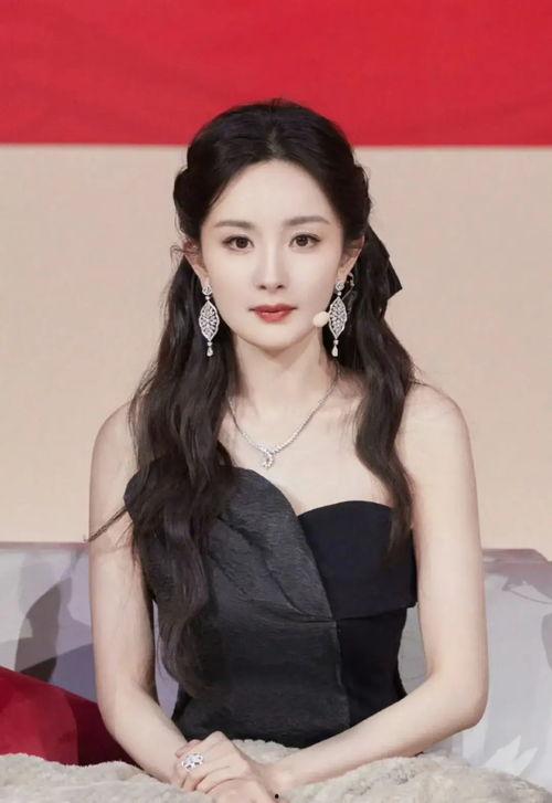 吃瓜娱乐圈杨幂图片大全,娱乐圈女神的时尚风采 第2张 吃瓜娱乐圈杨幂图片大全,娱乐圈女神的时尚风采 第2张